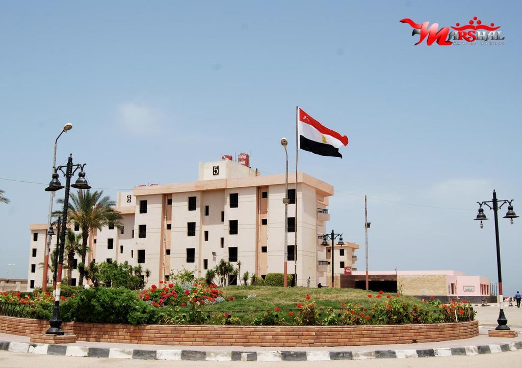 Ras El Bar Apartments Armed Forces Kültér fotó