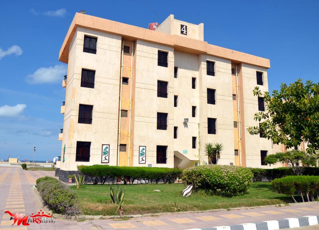 Ras El Bar Apartments Armed Forces Kültér fotó